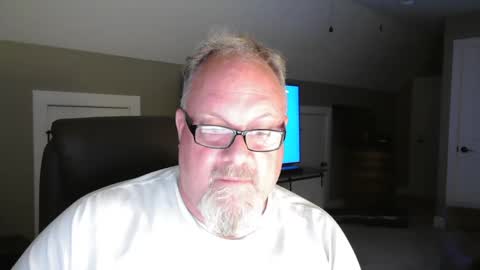 up2later online show from September 27, 2025, 3:00 am