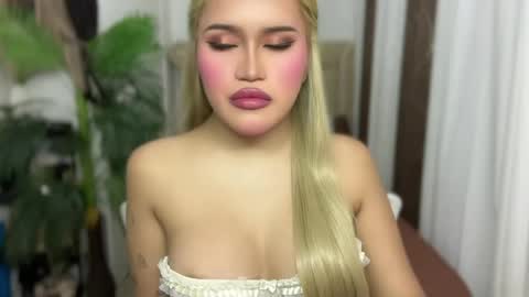 Snapshot of ur_bombshellpatty chatting on May 20, 2026, 7:09 pm ur_bombshellpatty online show from May 20, 2026, 7:09 pm