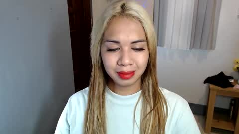 Vee online show from February 2, 2025, 6:48 am