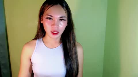 QUEENSY online show from February 8, 2025, 7:04 am