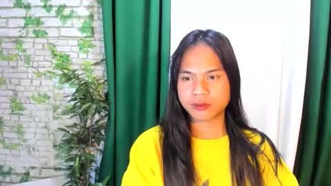 ur_jane69 online show from April 17, 2026, 1:58 pm