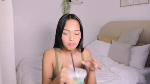 Veronica Lodge online show from December 10, 2024, 5:00 pm