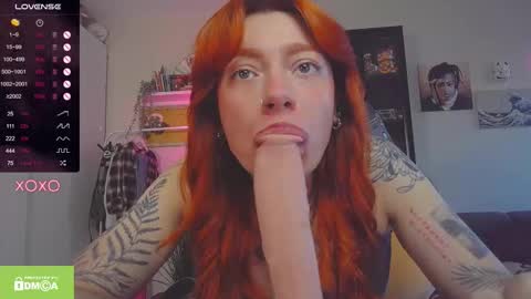 Olivia Kaufman online show from September 25, 2025, 9:13 am