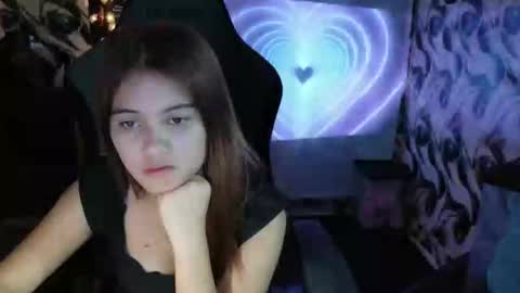 Snapshot of ur_prettyangel chatting on May 16, 2026, 2:19 am ur_prettyangel online show from May 16, 2026, 2:19 am
