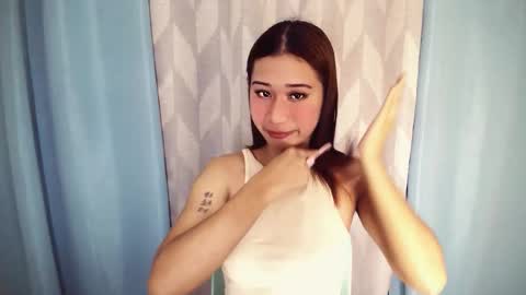 Snapshot of ur_rianlover chatting on November 2, 2025, 7:38 pm ur_rianlover online show from November 2, 2025, 7:38 pm