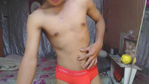 ur_shan21 online show from November 3, 2025, 9:54 am