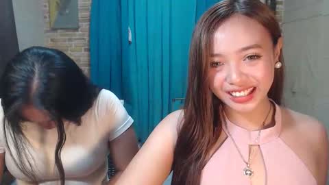 ur_truelyhot_dre online show from April 24, 2026, 10:07 am