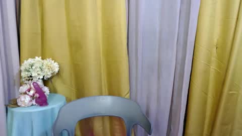 urasian_cassey online show from March 31, 2026, 6:36 am