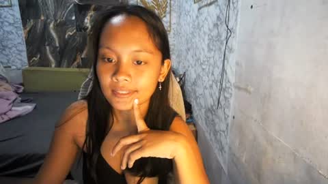 Snapshot of urasian_cherrymae chatting on July 1, 2026, 10:31 pm im yyour princess cherry online show from July 1, 2026, 10:31 pm