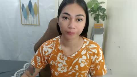 Snapshot of urasian_erica chatting on June 14, 2026, 2:09 am urasian_erica online show from June 14, 2026, 2:09 am