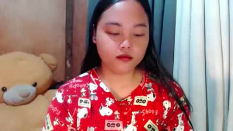 Lycah online show from November 25, 2025, 2:55 am