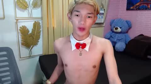 Snapshot of urasian_john20 chatting on April 28, 2026, 10:59 pm urasian_john20 online show from April 28, 2026, 10:59 pm