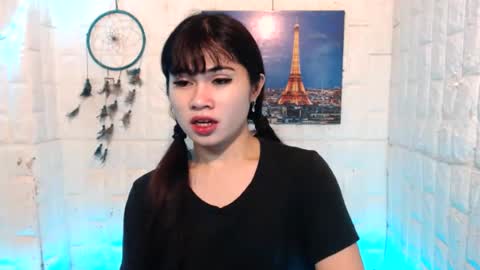 Snapshot of urasian_khalifa21 chatting on July 28, 2026, 1:21 pm Shirley online show from July 28, 2026, 1:21 pm
