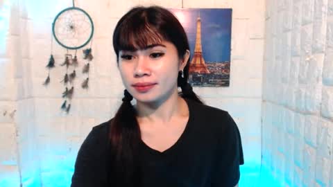 Snapshot of urasian_khalifa21 chatting on July 28, 2026, 2:24 pm Shirley online show from July 28, 2026, 2:24 pm
