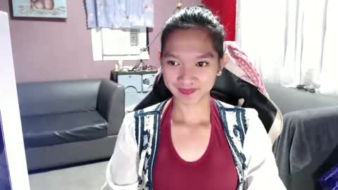 NEWRA  ALLISON online show from October 12, 2025, 7:40 am