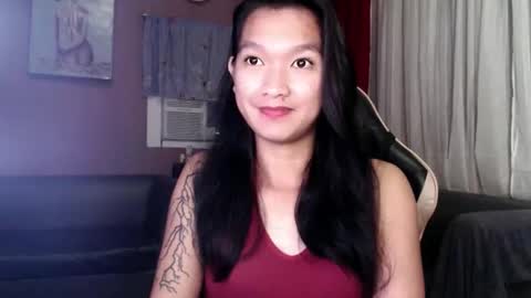 NEWRA  ALLISON online show from October 12, 2025, 7:46 pm