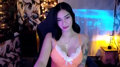 Snapshot of urasiandreamgirlxxx chatting on May 16, 2026, 1:32 pm jess online show from May 16, 2026, 1:32 pm