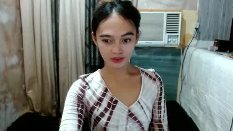 Rina online show from December 6, 2024, 4:06 pm