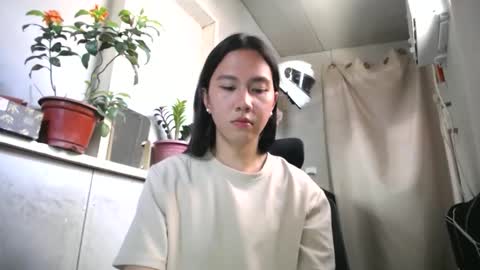 Erika online show from April 21, 2026, 2:37 am