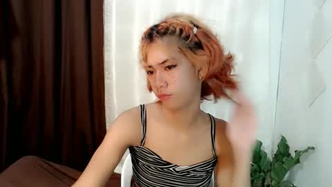 Snapshot of urasianyana chatting on May 26, 2026, 12:34 pm urasianyana online show from May 26, 2026, 12:34 pm
