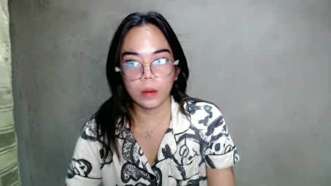 Snapshot of urbabydollx16 chatting on June 24, 2026, 6:40 pm urbabydollx16 online show from June 24, 2026, 6:40 pm