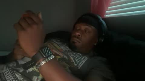 urbandick5 online show from November 11, 2025, 1:00 pm