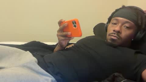 urbandick5 online show from November 16, 2025, 2:17 am