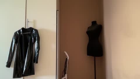 Snapshot of urdevilbaby chatting on February 3, 2026, 6:22 am Margo online show from February 3, 2026, 6:22 am