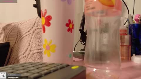 Mia Miller online show from October 24, 2025, 10:17 pm