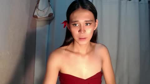 Snapshot of urdreamgirl_stephanie chatting on April 29, 2026, 5:30 pm stephanie online show from April 29, 2026, 5:30 pm
