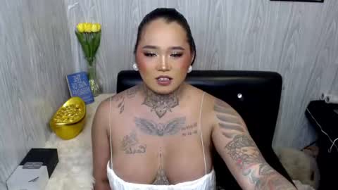 Maxxie online show from June 12, 2026, 6:18 pm