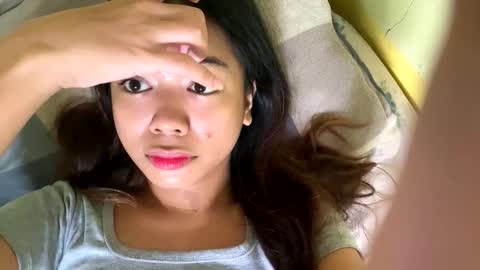 ayumi reacher online show from April 12, 2026, 2:27 am