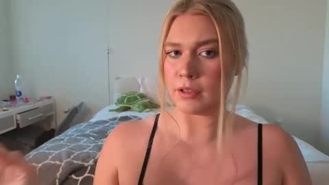 Maryia Kay online show from February 16, 2025, 12:41 am