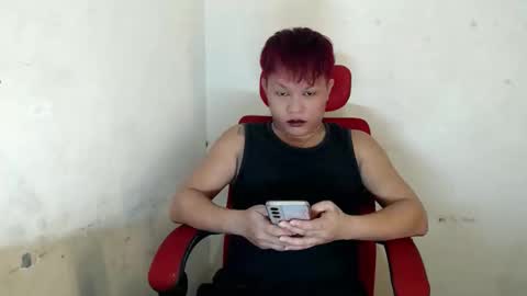 Snapshot of urfeet_jest chatting on May 18, 2026, 12:55 pm jess online show from May 18, 2026, 12:55 pm