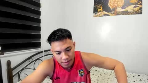 urfucker_vinz online show from July 25, 2026, 12:47 pm