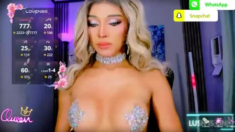 Snapshot of urgoddess_bella chatting on June 7, 2026, 12:59 am My bella 3 online show from June 7, 2026, 12:59 am