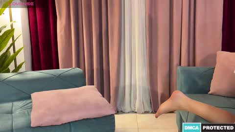 Jenny online show from December 28, 2024, 8:36 pm