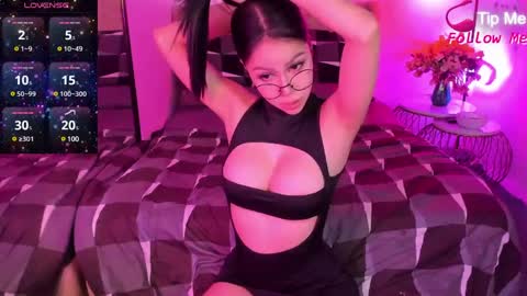 angela online show from January 3, 2025, 4:22 am