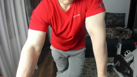 UrGymCrush online show from January 29, 2025, 10:32 pm