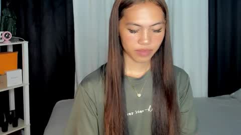 Snapshot of urhot_fcking_zoey chatting on November 13, 2025, 10:36 am zoey noir online show from November 13, 2025, 10:36 am