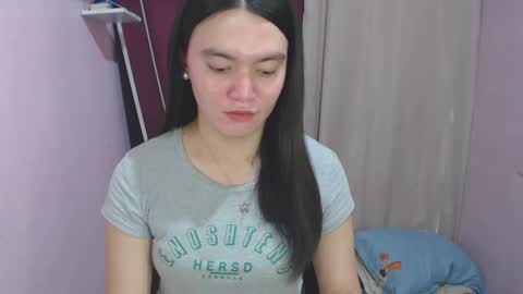 Snapshot of urhottiest_katey chatting on June 5, 2026, 2:40 am Katey online show from June 5, 2026, 2:40 am