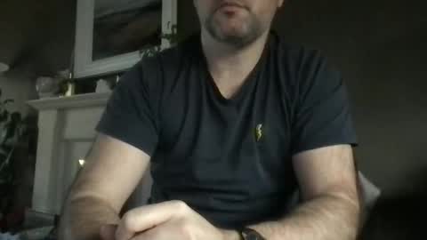 Snapshot of urhungdaddy8 chatting on January 15, 2026, 2:32 pm Hung Daddy online show from January 15, 2026, 2:32 pm