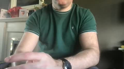 Snapshot of urhungdaddy8 chatting on March 27, 2026, 1:11 pm Hung Daddy online show from March 27, 2026, 1:11 pm
