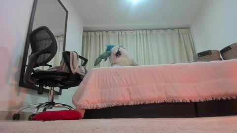 urimare_south online show from January 30, 2025, 3:22 am