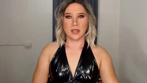 Zoe online show from December 21, 2024, 11:45 pm