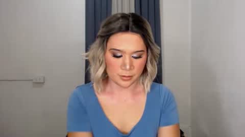 Zoe online show from December 28, 2024, 12:15 am