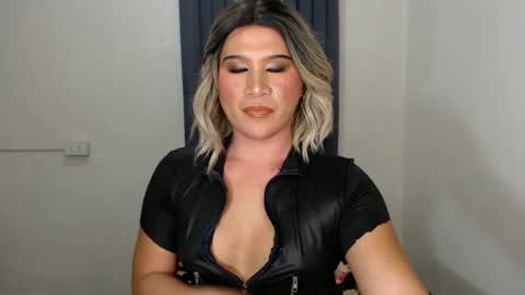 Zoe online show from December 31, 2024, 11:42 am