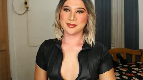 Zoe online show from January 8, 2025, 6:52 pm