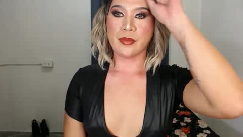 Zoe online show from January 17, 2025, 2:50 pm