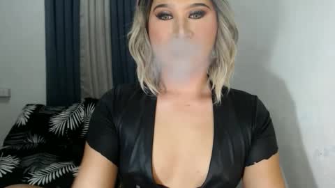 Zoe online show from January 20, 2025, 10:48 pm